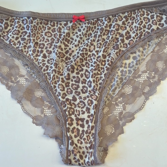 Victoria’s Secret, new, beige & Pink Cheetah, print, Cheekini panties, size XL - Picture 3 of 7